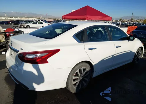 2018 Nissan Altima 2.5 Sv z USA, uszkodzony, nr VIN 1N4AL3AP5JC126515